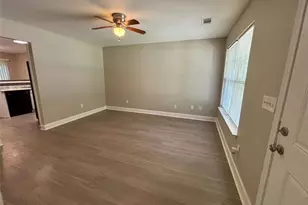 2595 Elliott St, Atlanta, GA 30318 - Photo 3