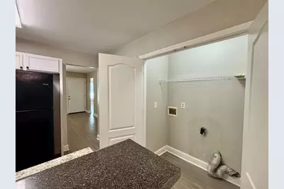2595 Elliott Street, Atlanta, GA 30318 - Photo 13