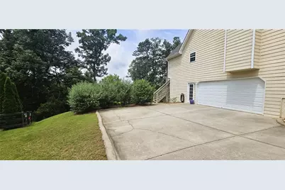 348 S Woods Court, Jasper, GA 30143 - Photo 5