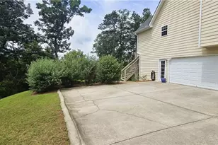 348 S Woods Ct, Jasper, GA 30143 - Photo 5
