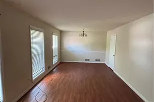2399 Wexford Dr, Atlanta, GA 30349 - Photo 3