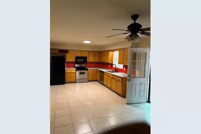 2399 Wexford Drive, Atlanta, GA 30349 - Photo 5