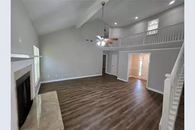 1075 To Lani Dr, Stone Mountain, GA 30083 - Photo 5
