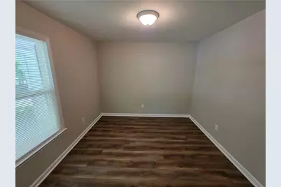 1075 To Lani Dr, Stone Mountain, GA 30083 - Photo 11