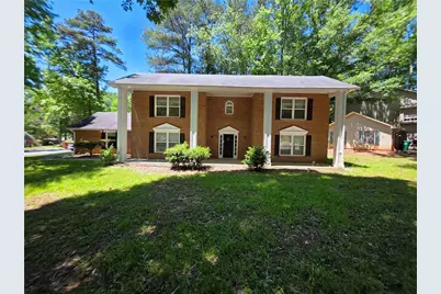 1075 To Lani Dr, Stone Mountain, GA 30083 - Photo 1
