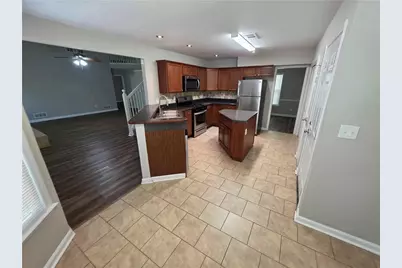 1075 To Lani Dr, Stone Mountain, GA 30083 - Photo 21