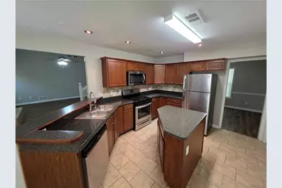 1075 To Lani Dr, Stone Mountain, GA 30083 - Photo 23