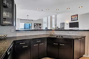 795 Hammond Dr, Atlanta, GA 30328 - Photo 15