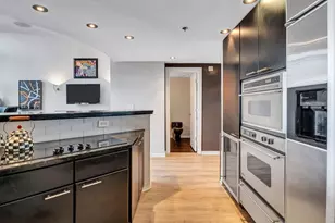 795 Hammond Dr, Atlanta, GA 30328 - Photo 21
