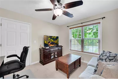 5724 Newberry Point Drive, Flowery Branch, GA 30542 - Photo 39