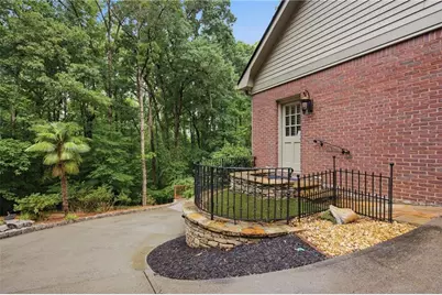 10025 Farmbrook Lane, Johns Creek, GA 30022 - Photo 49