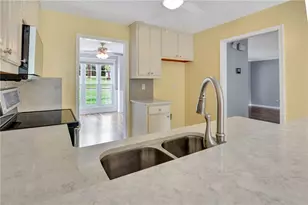 992 Marta Crane Dr, Lawrenceville, GA 30045 - Photo 17