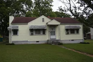 829 Warren Dr, Forest Park, GA 30297 - Photo 1
