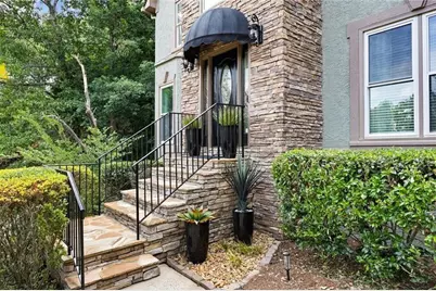 512 Cypress Pointe, Woodstock, GA 30189 - Photo 3