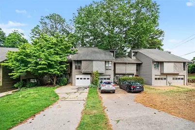 1006 Creatwood Circle SE, Smyrna, GA 30080 - Photo 1