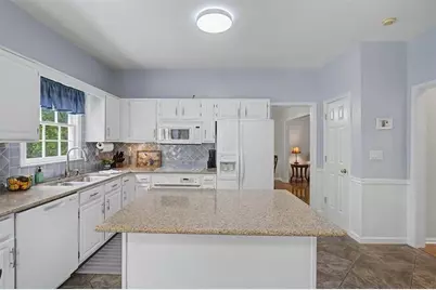 609 Adam Circle, Woodstock, GA 30188 - Photo 13