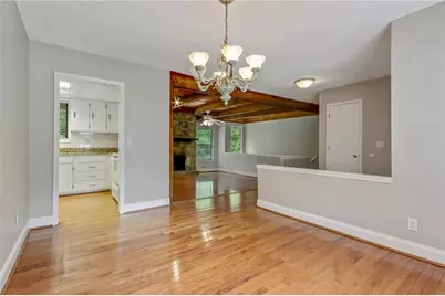 2755 Wendy Lane, Marietta, GA 30062 - Photo 9