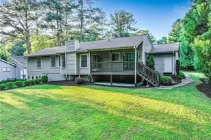 2755 Wendy Ln, Marietta, GA 30062 - Photo 5