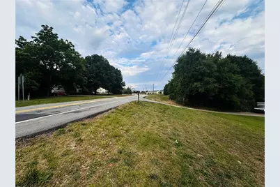 6485 Highway 124 W, Hoschton, GA 30548 - Photo 3