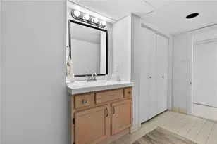 6875 Castleton Dr, Atlanta, GA 30328 - Photo 49
