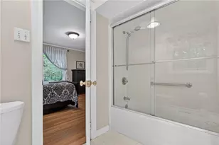6875 Castleton Dr, Atlanta, GA 30328 - Photo 27