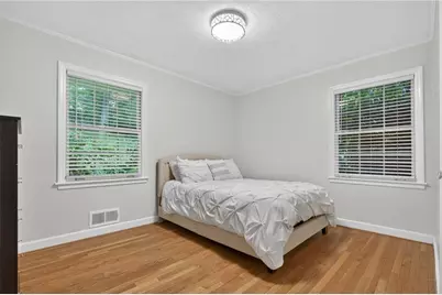 6875 Castleton Drive, Atlanta, GA 30328 - Photo 35