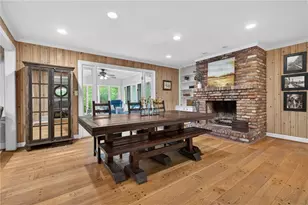 6875 Castleton Dr, Atlanta, GA 30328 - Photo 9