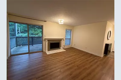 1305 Weatherstone Way NE, Atlanta, GA 30324 - Photo 15