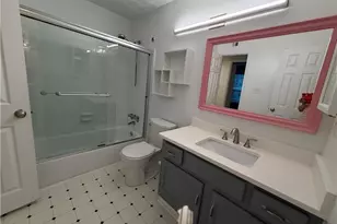 1305 Weatherstone Way NE, Atlanta, GA 30324 - Photo 25