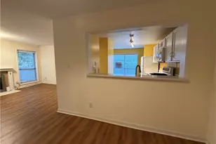1305 Weatherstone Way NE, Atlanta, GA 30324 - Photo 5