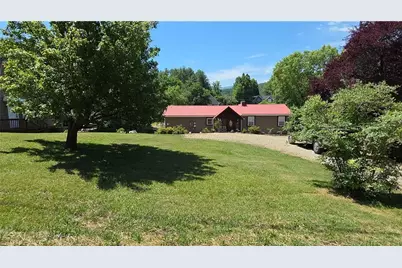 1693 Chatuge Shores Road, Hiawassee, GA 30546 - Photo 3