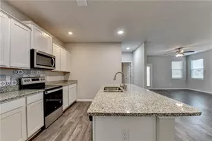 68 Mead Ct, Hoschton, GA 30548 - Photo 9