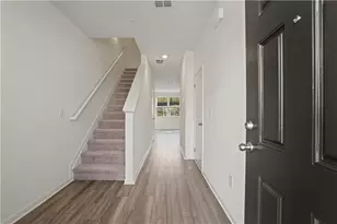 541 Magnolia Cir, Palmetto, GA 30268 - Photo 3