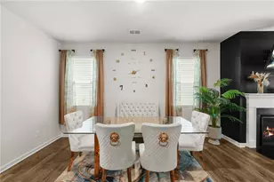 850 Bentley Dr, Fairburn, GA 30213 - Photo 3