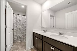 850 Bentley Dr, Fairburn, GA 30213 - Photo 27