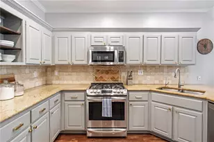 4635 Hardwick Ct, Suwanee, GA 30024 - Photo 9