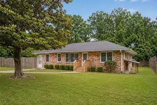 1189 Rock Cut Rd, Forest Park, GA 30297 - Photo 5