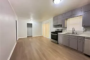 967 Pine Roc Dr, Stone Mountain, GA 30083 - Photo 15