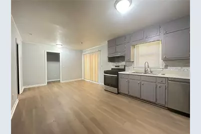 967 Pine Roc Drive, Stone Mountain, GA 30083 - Photo 5
