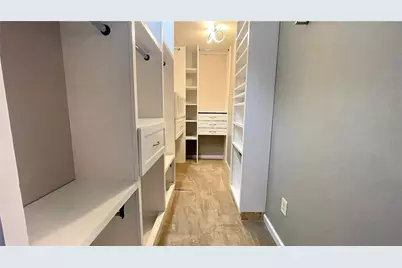 988 Redwood Drives, Norcross, GA 30093 - Photo 9