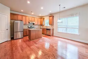 1495 Rocky Shoals Ln, Suwanee, GA 30024 - Photo 11