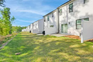 2030 Underwood Dr, Lawrenceville, GA 30043 - Photo 21