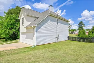 3219 Lindas Cir SE, Conyers, GA 30013 - Photo 11