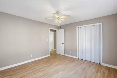 2388 Lawrenceville Highway #D, Decatur, GA 30033 - Photo 11