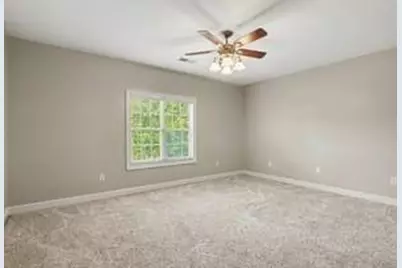442 Heritage Lake Drive, Griffin, GA 30224 - Photo 29