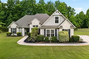 12359 Hillcrest Dr, Hampton, GA 30228 - Photo 1