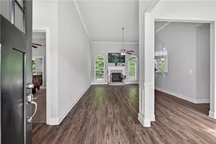 12359 Hillcrest Dr, Hampton, GA 30228 - Photo 9