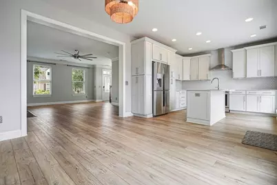 231 S Village Square, Canton, GA 30115 - Photo 15