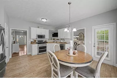 203 Rosewood Drive SE, Calhoun, GA 30701 - Photo 17