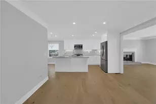 130 Randomwood Way, Alpharetta, GA 30022 - Photo 3